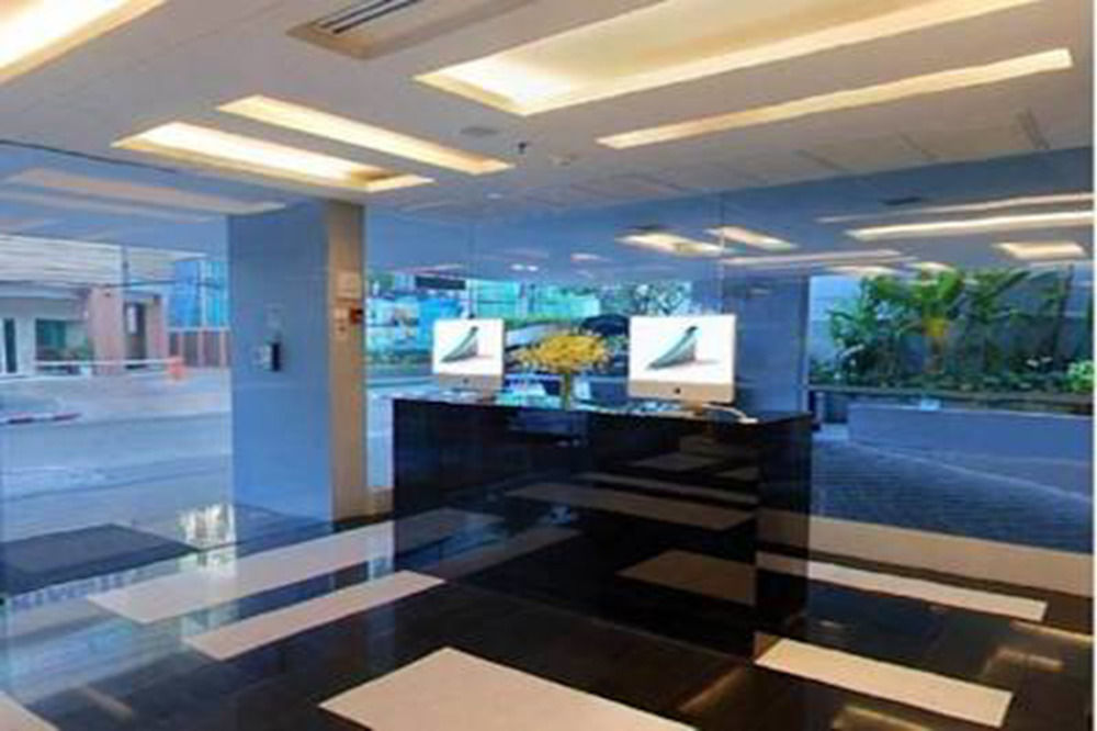 Citadines Sukhumvit 11 - Sha Certified Aparthotel Bangkok